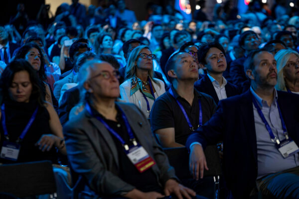 Foto de ponencia WCLC2025 Barcelona | NUA Estudio Fotografía de ponencia en el Congreso Mundial de Cáncer de Pulmón 2025 (WCLC2025) en Barcelona, realizada por NUA Estudio.