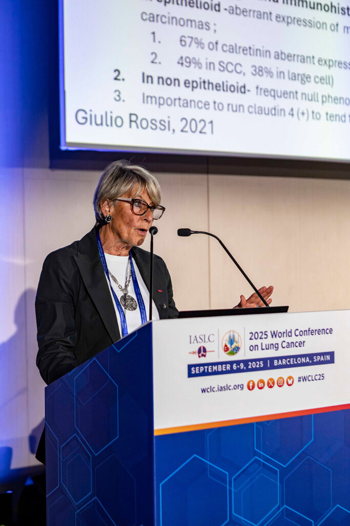 Fotografía de ponencia en el Congreso Mundial de Cáncer de Pulmón 2025 (WCLC2025) en Barcelona, realizada por NUA Estudio.